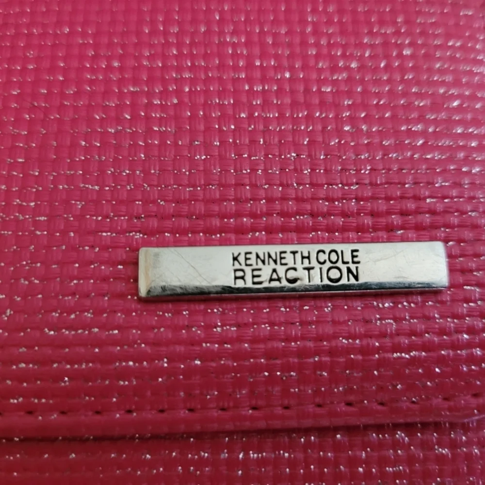 Kenneth Cole Pink Women's Wallet - Picture 6 of 6